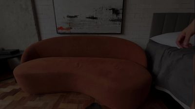 Casada insaciável dando o cú na Cuckold House com permissão do esposo